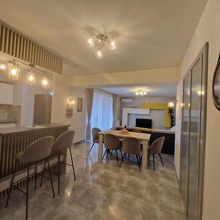 Avram Iancu Apartment Braşov Exterior foto
